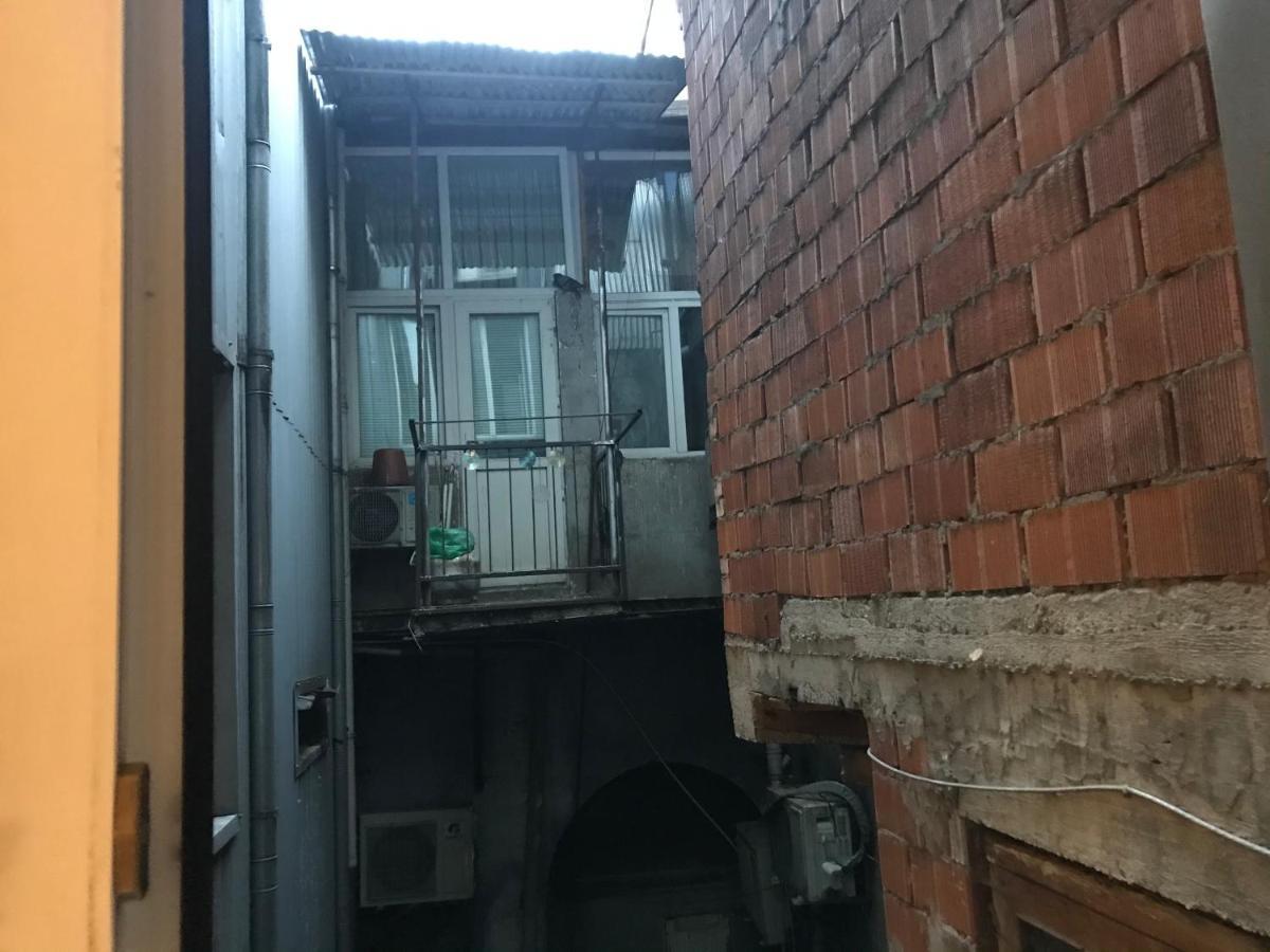 Apartment In Batumi Mgzavrebi Exterior photo