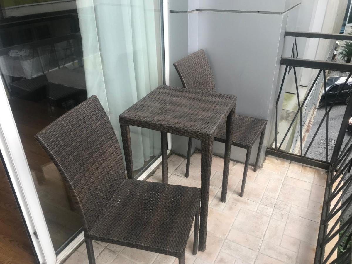 Apartment In Batumi Mgzavrebi Exterior photo